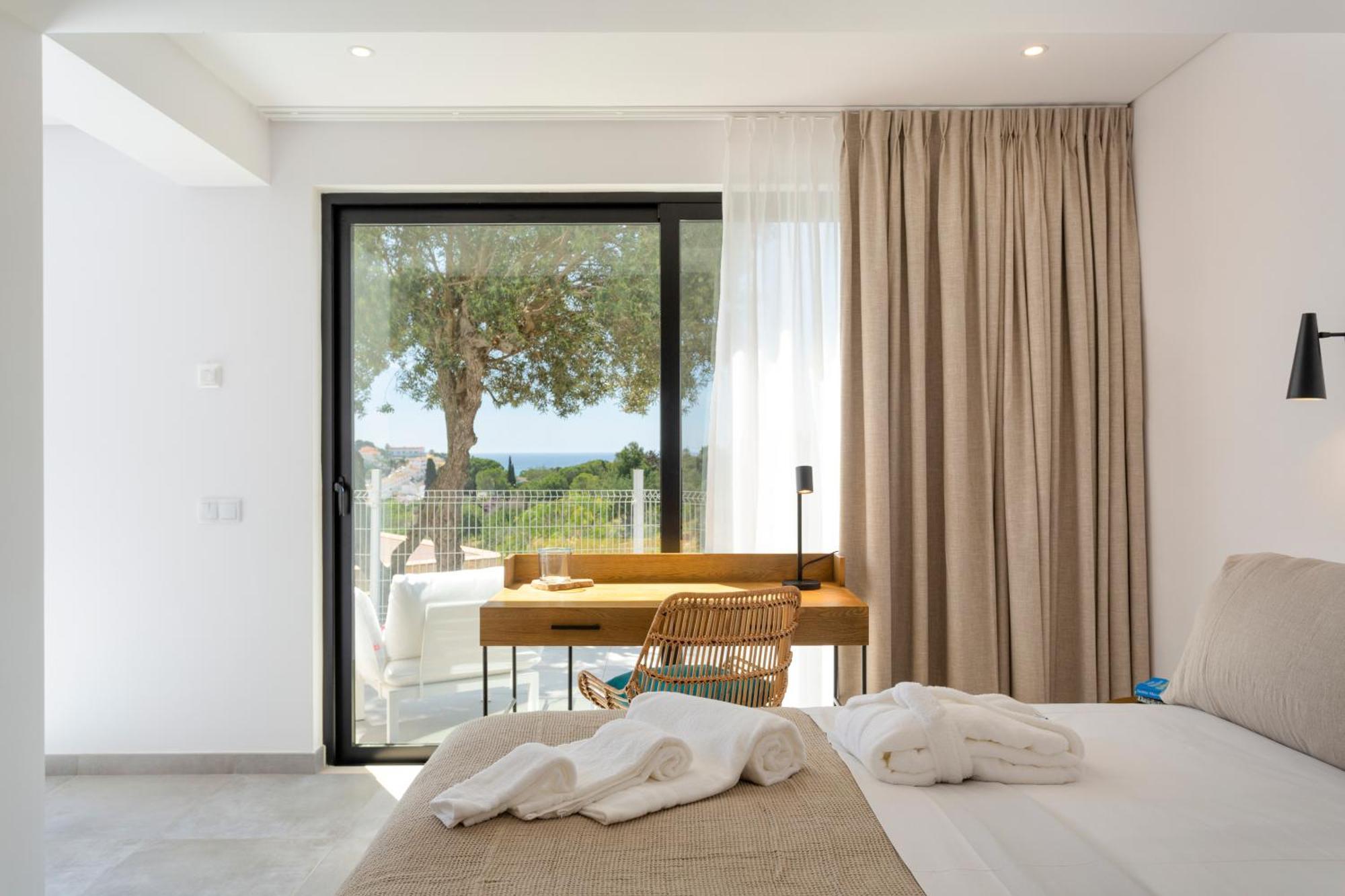 Casas De Carvoeiro By Sevencollection Apartment Luaran gambar